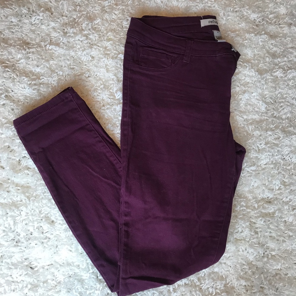 Purple stretchy jeans